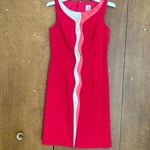 RED IS IN SEASON - Julia Jordan sleeveless dress with long zipper on a back